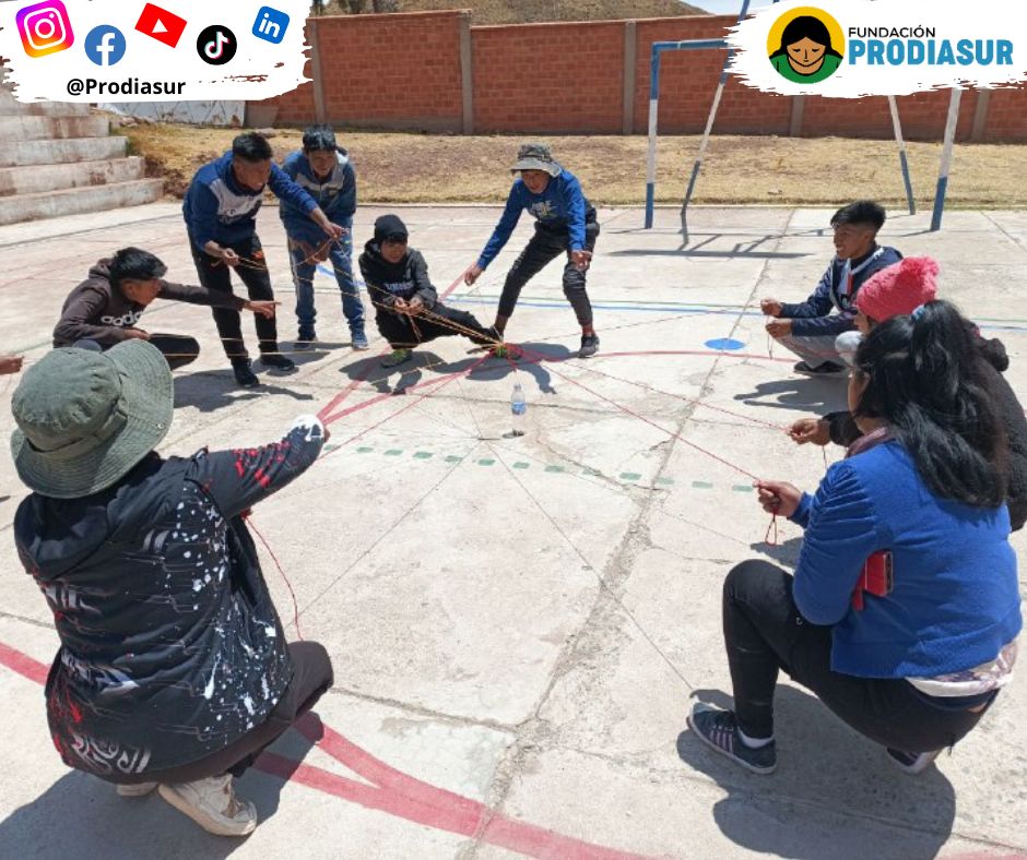 FORMANDO JÓVENES RURALES PARA LA DEFEBNSA DE LOS DERECHOS